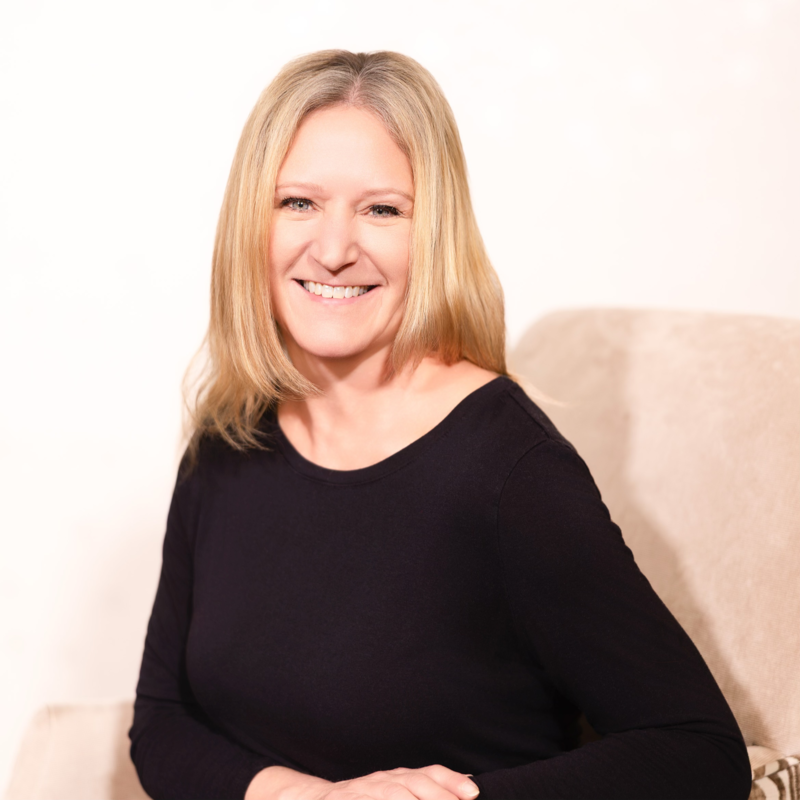 Portrait of Jen DeWare